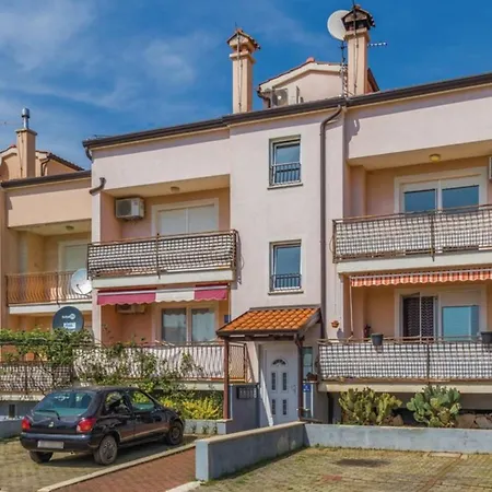 Garden Negras A4+1 For 5 Persons In - Porec Lejlighed *